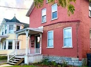 5093 S Catherine St, Plattsburgh, NY 12901