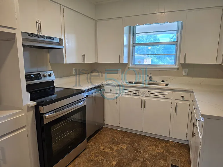 6601 Bluebird Dr — Photo 6