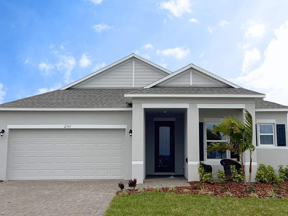 Schedule your visit to tour the Carrington, Drexel, and Sheffield model homes today.