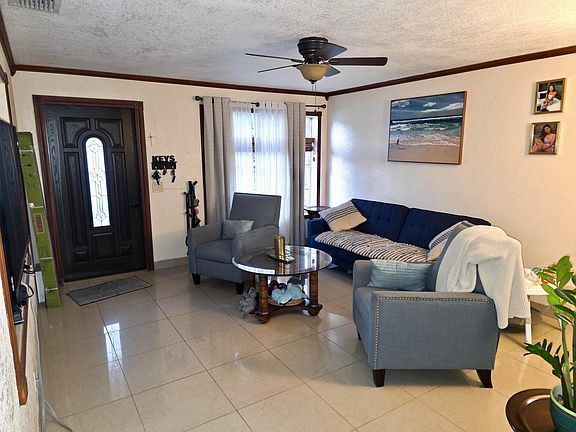 3rd image of 4118 Ruth Road