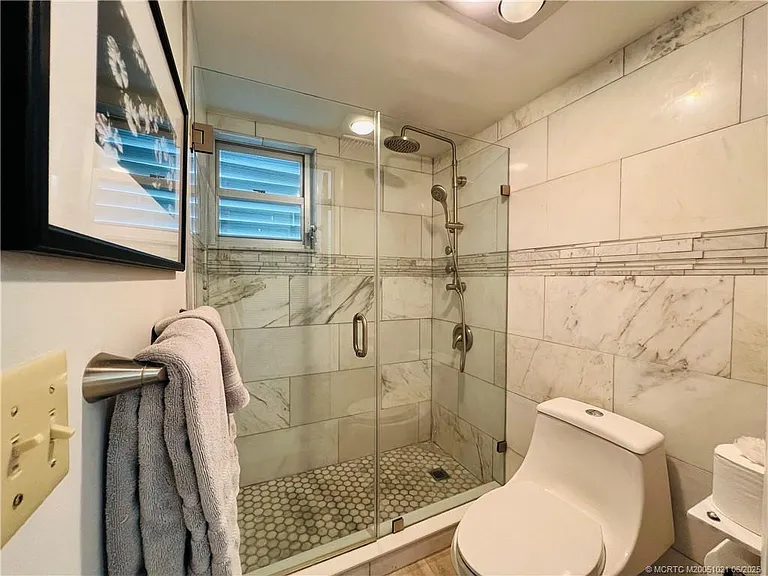 1550 NE Ocean Blvd #C204 — Photo 34