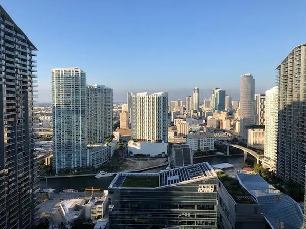 45 SW 9th St APT 3509, Miami, FL 33130