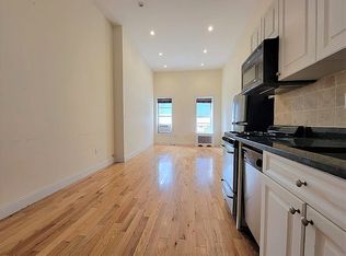 447 W 43rd St #5Z, New York, NY 10036