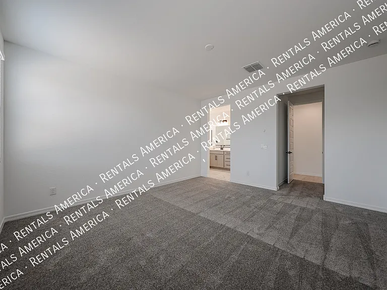 8725 W Windsor Blvd — Photo 26