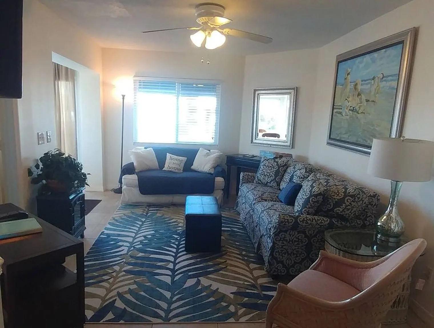 1 bed, 1.0 bath, 742 sqft, $4,307 — Photo 4