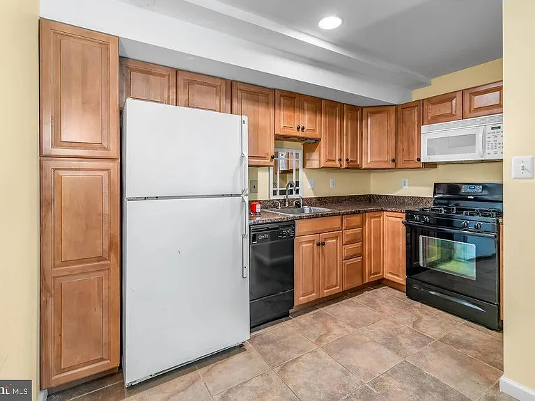 1329 Gresham Rd — Photo 46