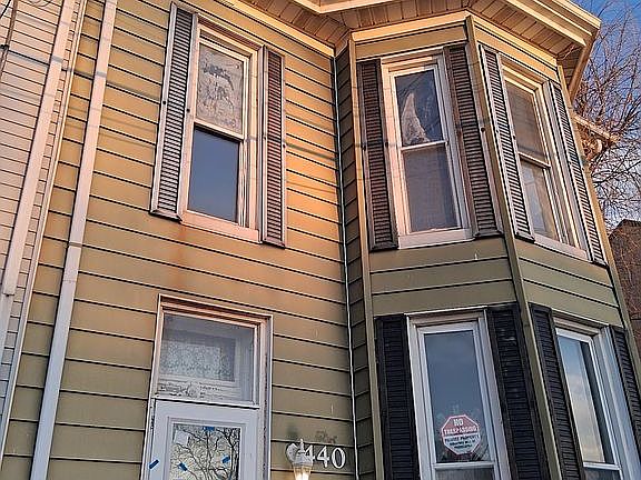 2nd image of 440 N 4th St