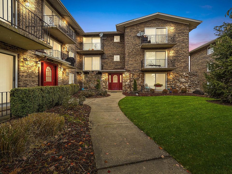 1st image of 9032 W 140th St APT 2B