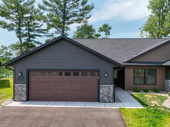 1392 PARK DRIVE Unit 105, Schofield, WI 54476