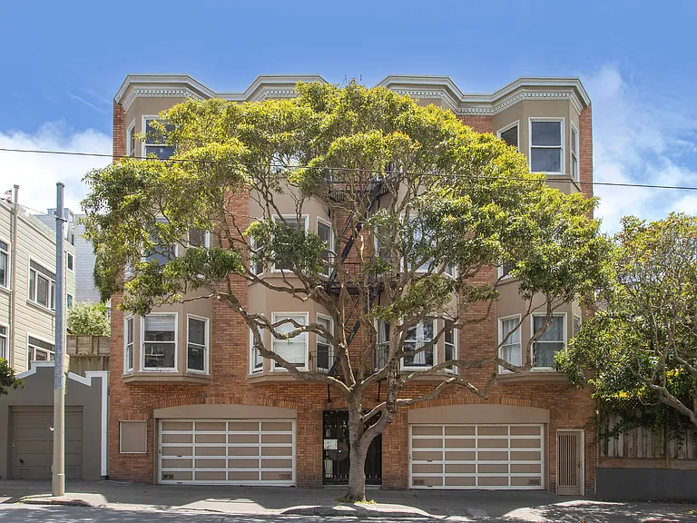 225 Irving St #7 — Photo 9