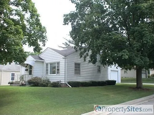 2503 16th Ave photo 1