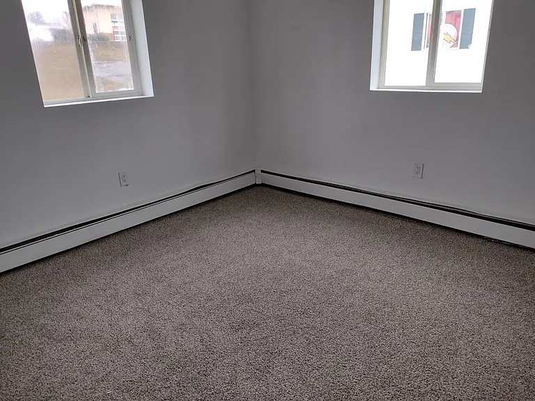 148 Rosalyn Ct #201B — Photo 7
