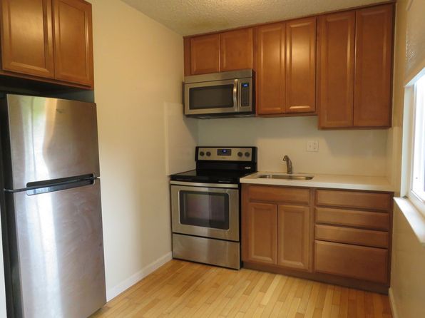 130 5th Ave APT 2
