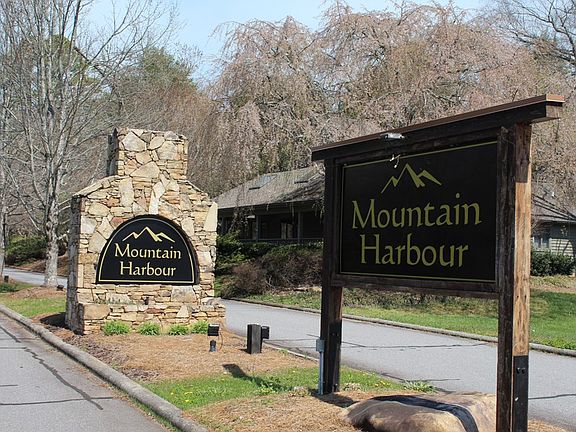 2nd image of LOT-83A Licklog Rdg