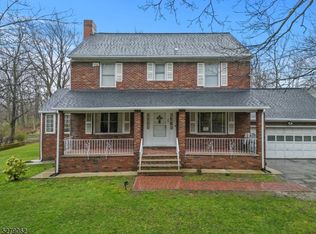 15 Buckwheat Rd, Franklin, NJ 07416