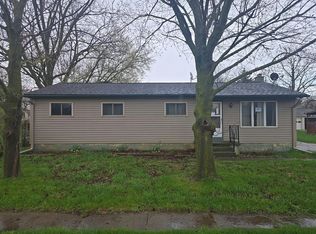 821 Isham St, Owosso, MI 48867