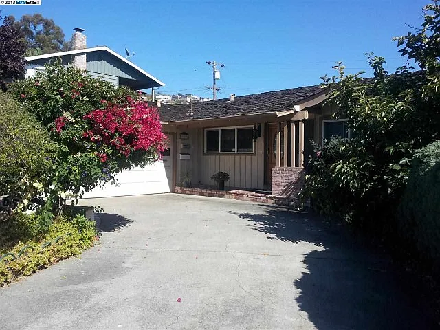 665 Garin Ave photo 1