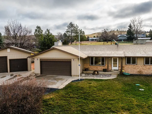 5 Country Estates Dr, Sheridan, WY 82801