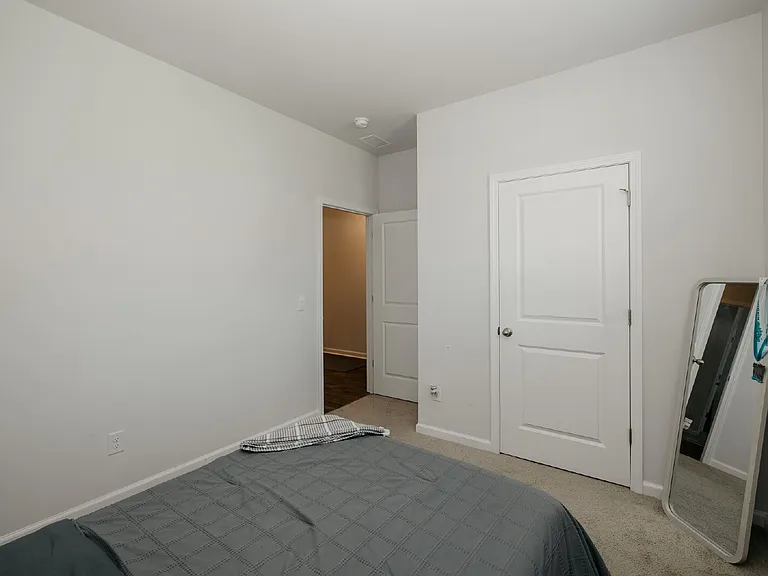 206 Mica Ct — Photo 12