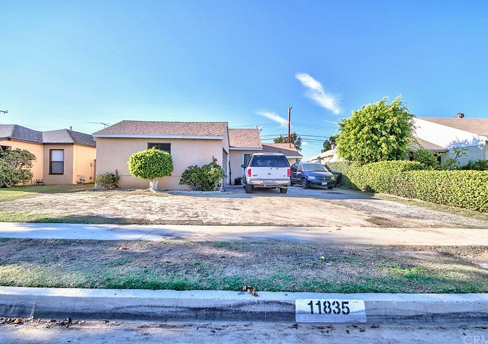 1st image of 11835 Fairford Ave