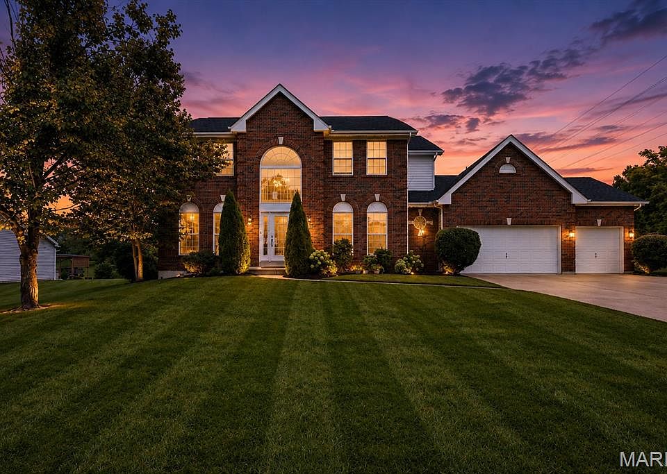 1st image of 800 Dunbarton Dr