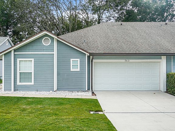 Streetview with 2 Car Garage