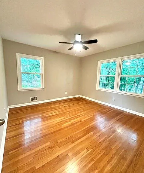 80 Pinehurst Ln — Photo 17