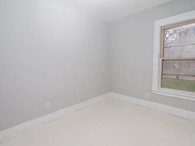 101 Elizabeth St #2 — Photo 7