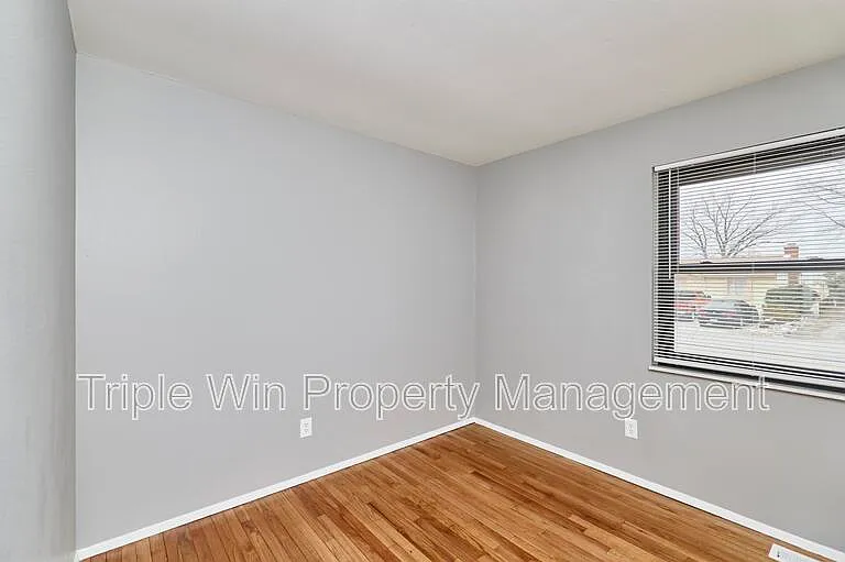 3049 Orton St — Photo 17