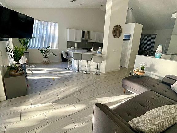 2nd image of 755 Sand Creek Cir #755