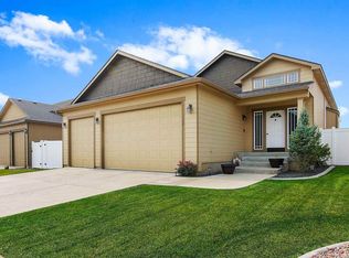 8323 N Maple Ln, Spokane, WA 99208