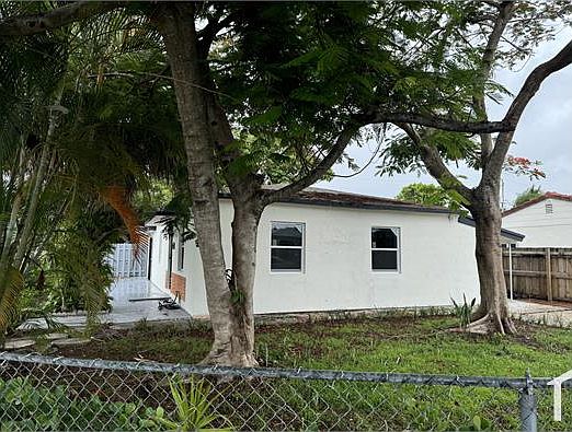 2nd image of 3474 NW 11th St