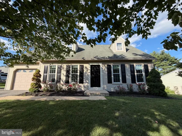 129 Buchland Rd, Brownstown, PA 17522