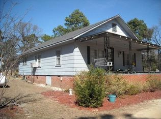 6310 Overhills Rd, Spring Lake, NC 28390