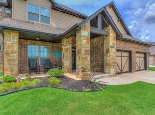 17713 Griffin Cove Ct, Edmond, OK 73012