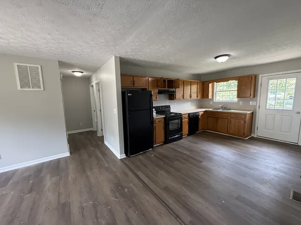 222 Diamond Ave, Lawrenceburg, KY 40342