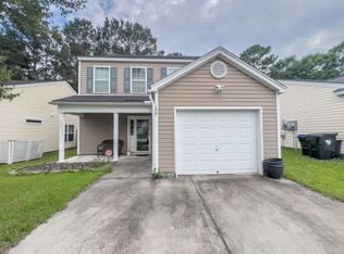 127 Coosawatchie St, Summerville, SC 29485