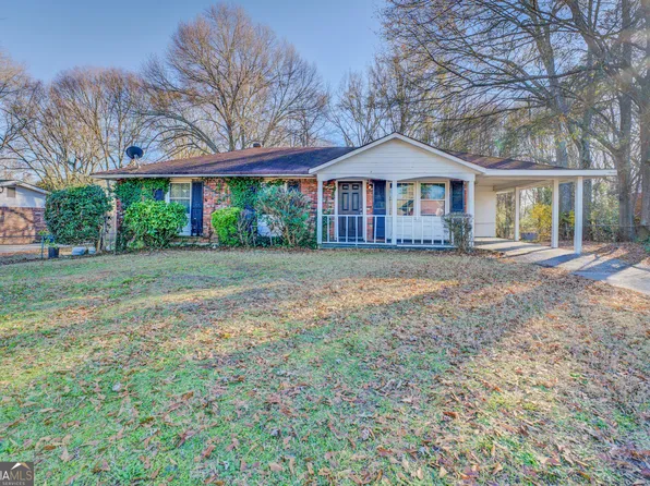 707 Battle Creek Rd, Jonesboro, GA 30236