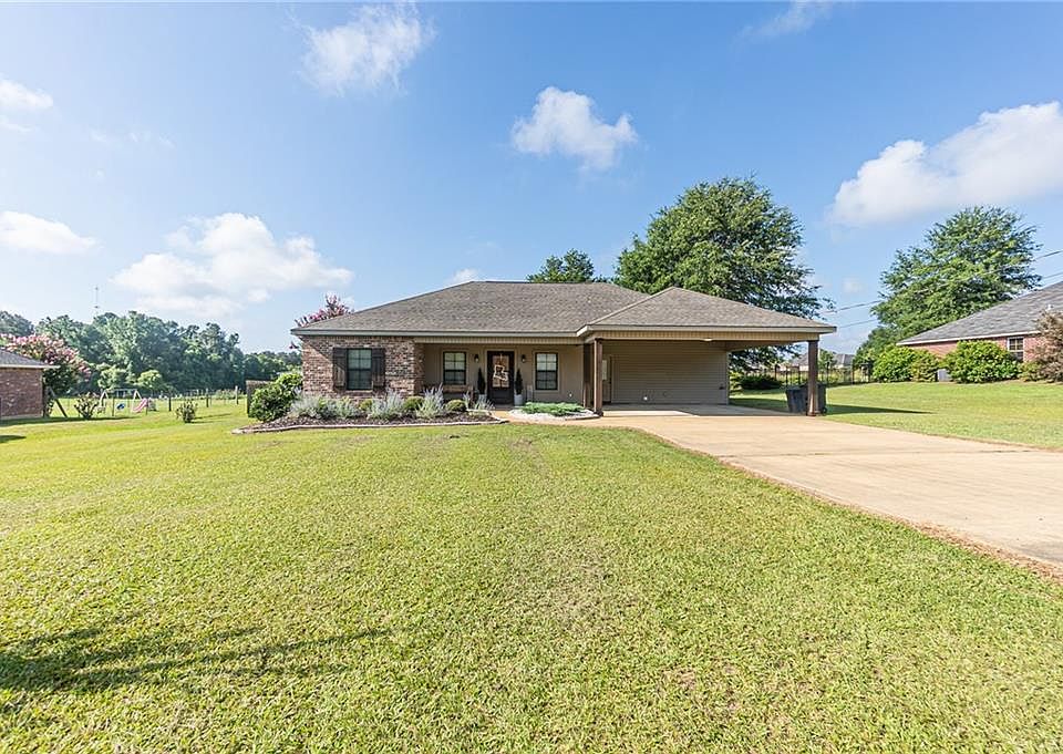 1st image of 114 Harvest Hill Trl