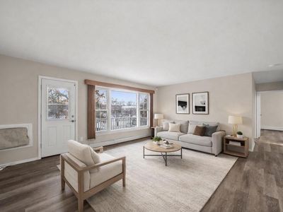 502 Laurel Lake ROAD #5, Mequon, WI, 53092