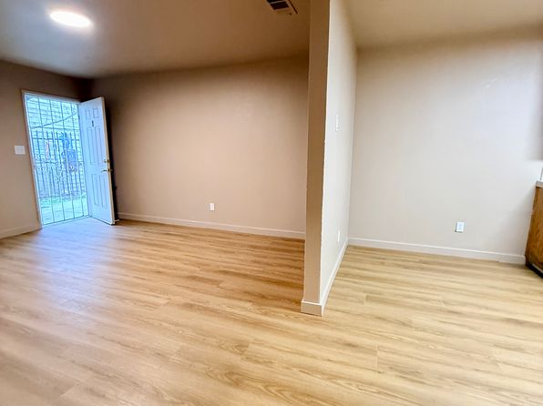 210 NW 2nd Ave APT B