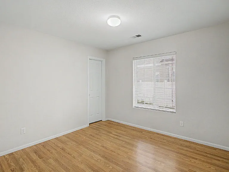 21390 E 48th Pl — Photo 26