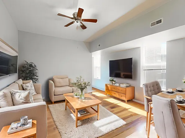 (undisclosed Address), Saint Louis, MO 63108