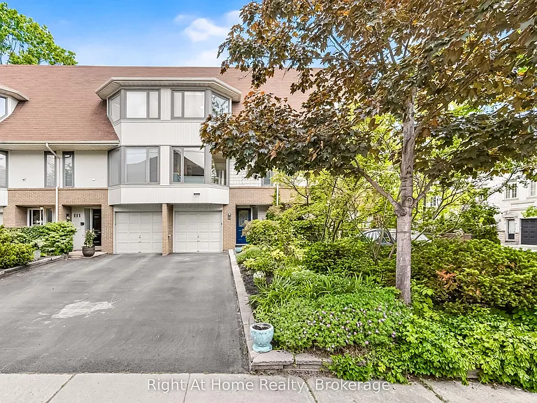 109 Brant St — Photo 1