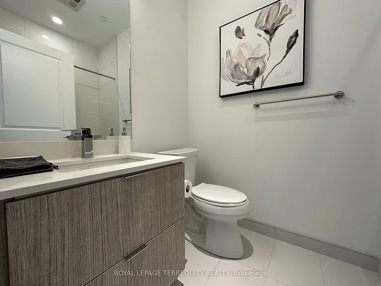 395 Bloor St E #1104 — Photo 9