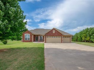 7300 Waterfront Dr, Tuttle, OK 73089