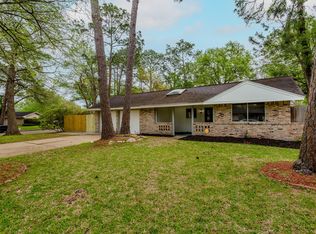 1814 Silverpines Rd, Houston, TX 77062