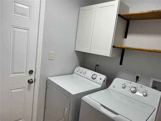3021 Harris Ave — Photo 13