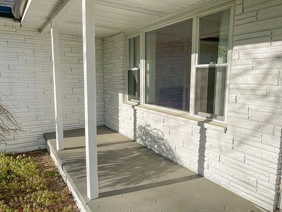 2nd image of 4791 Byron Dr