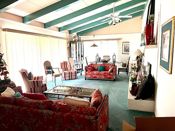Living & Dining Room 